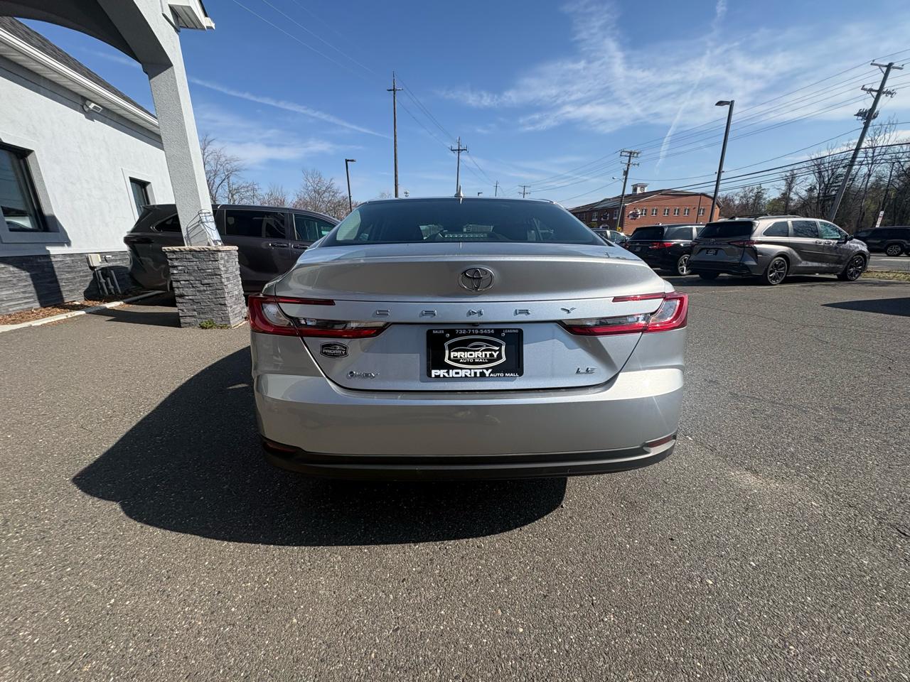 Toyota Camry LE 2025