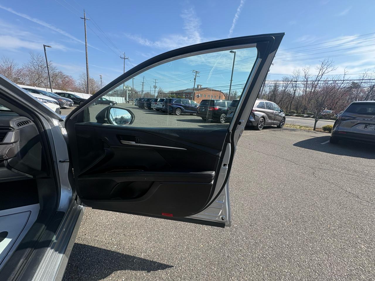 Toyota Camry LE 2025