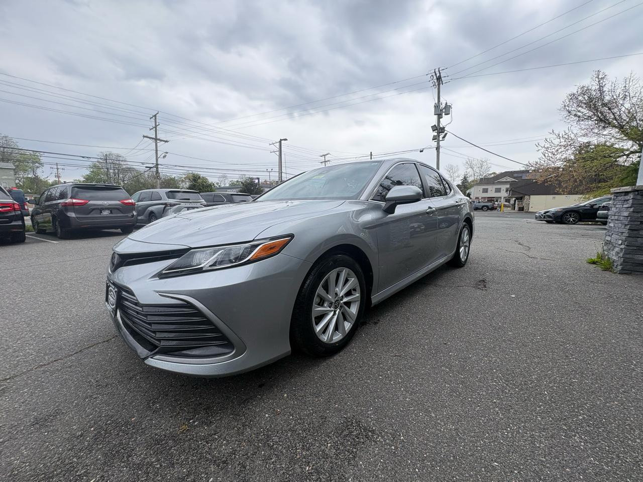 Toyota Camry LE Auto (Natl) 2022