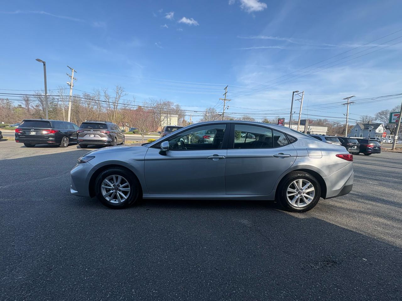 Toyota Camry LE 2025