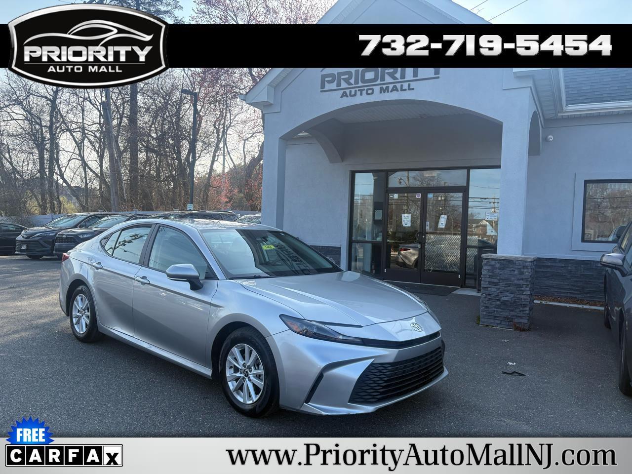 2025 Toyota Camry LE