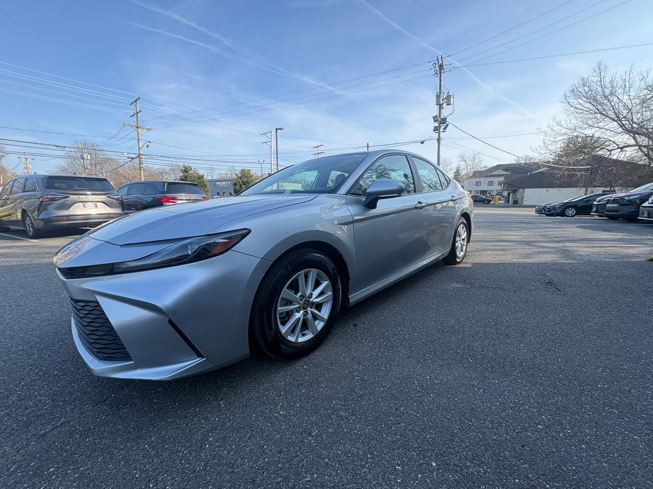 Toyota Camry XLE (Natl) 2025