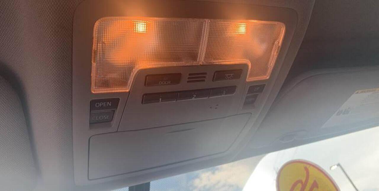 Toyota Highlander AWD 4dr V6 XLE (Natl) 2016