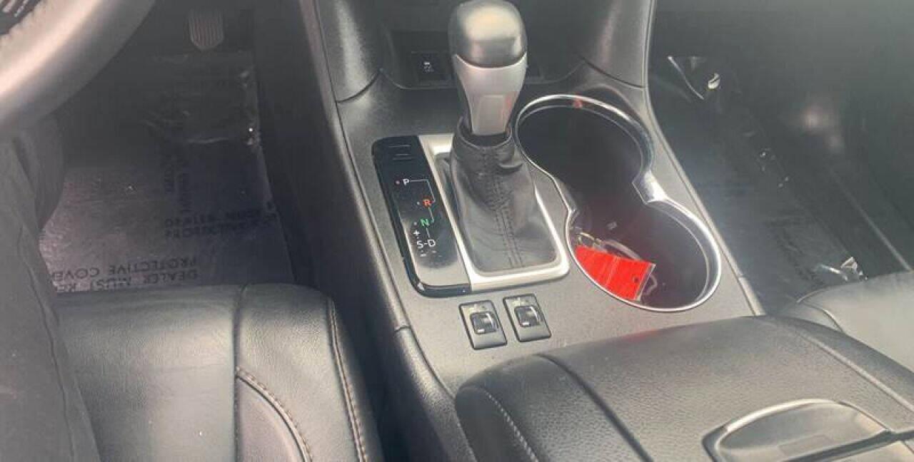 Toyota Highlander AWD 4dr V6 XLE (Natl) 2016