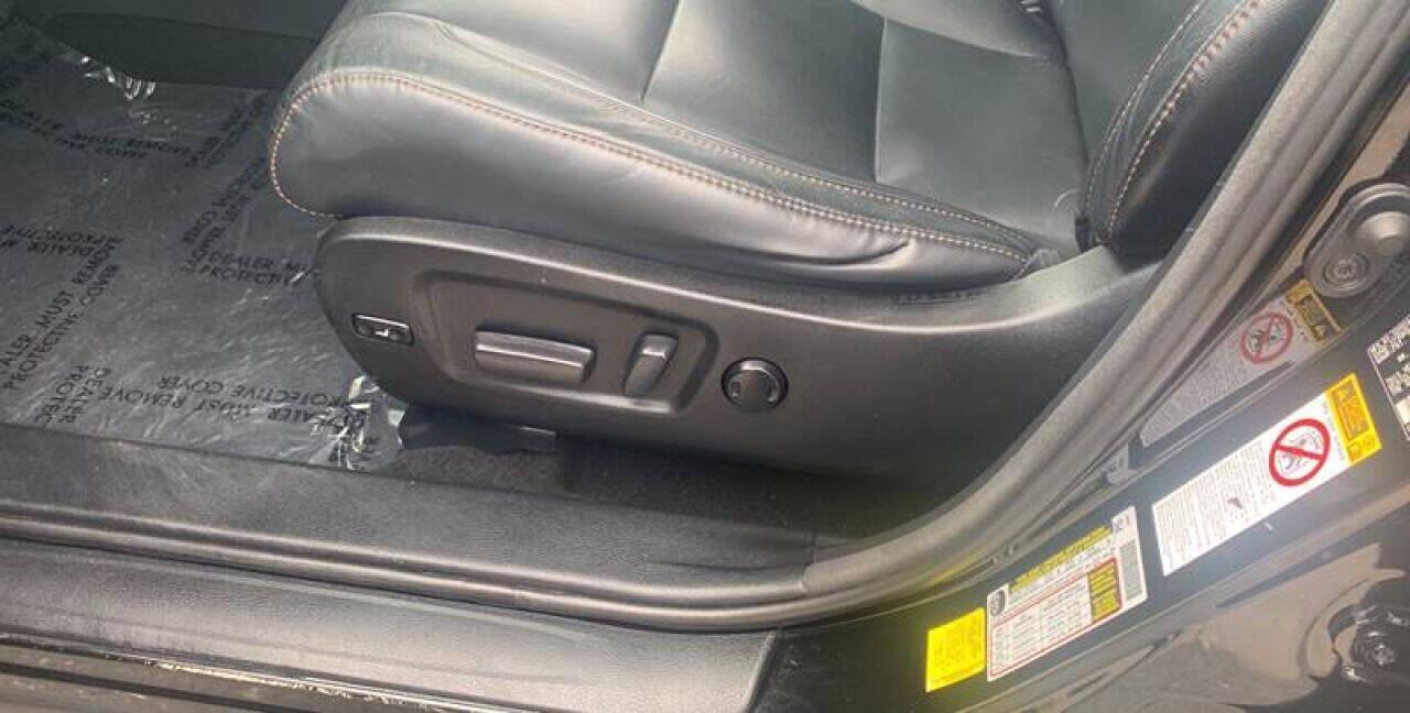 Toyota Highlander AWD 4dr V6 XLE (Natl) 2016