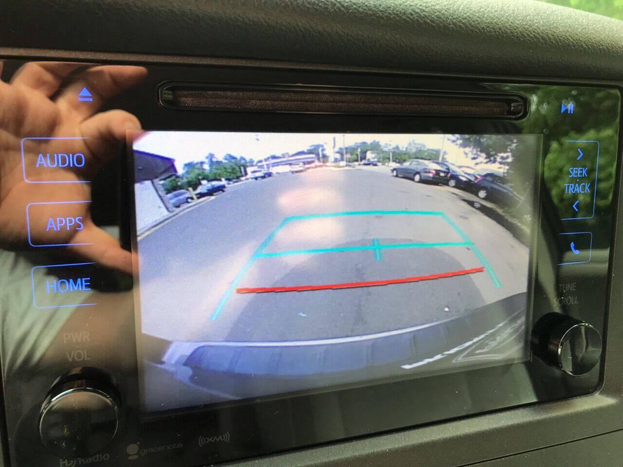 Toyota Sienna LE FWD 8-Passenger (Natl) 2017