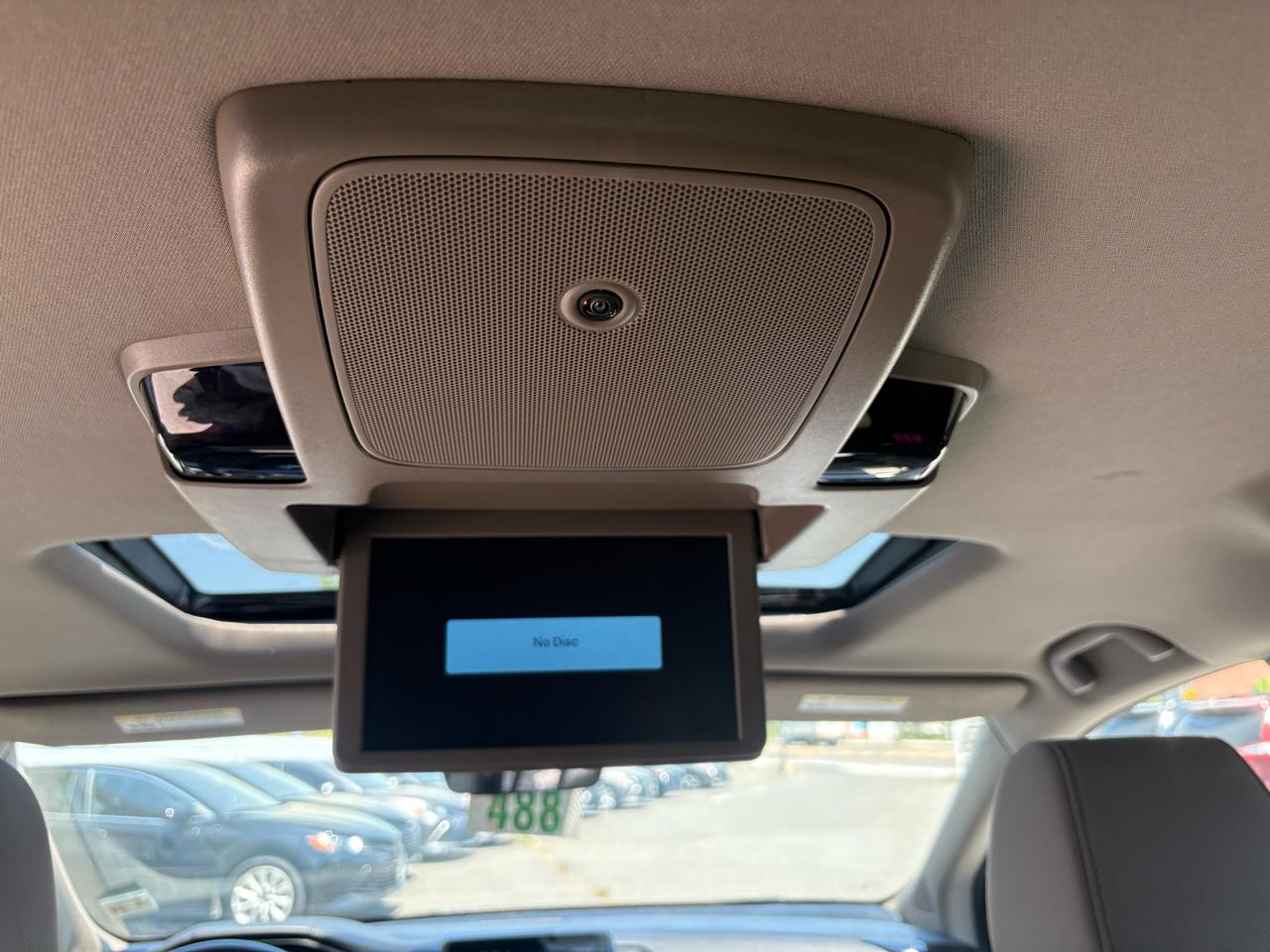 Honda Odyssey Touring Auto 2024