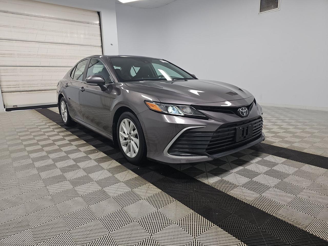 Toyota Camry LE 2022