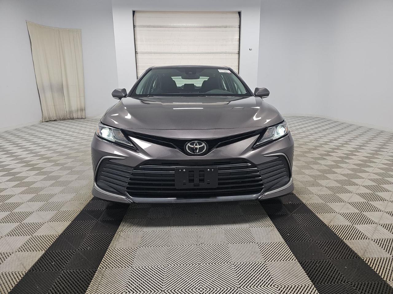 Toyota Camry LE 2022
