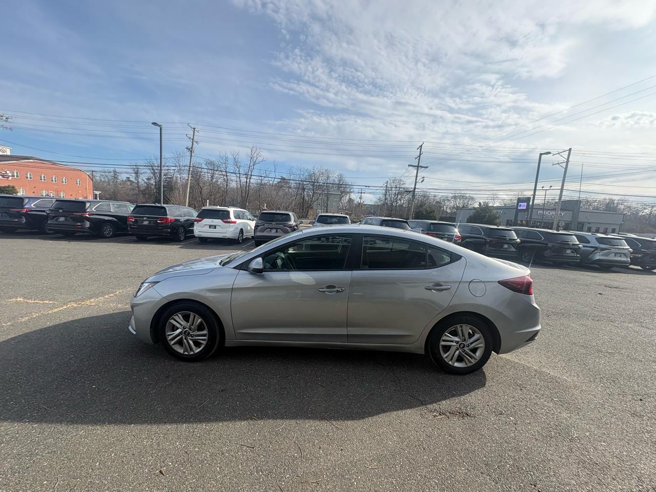 Hyundai Elantra SE Auto 2019