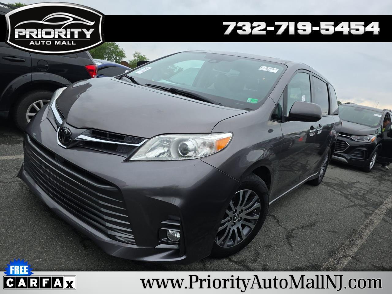 Toyota Sienna XLE 2020