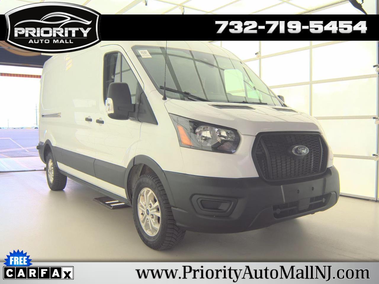 Ford Transit Cargo Van T-250 130" Med Rf 9070 GVWR RWD 2023
