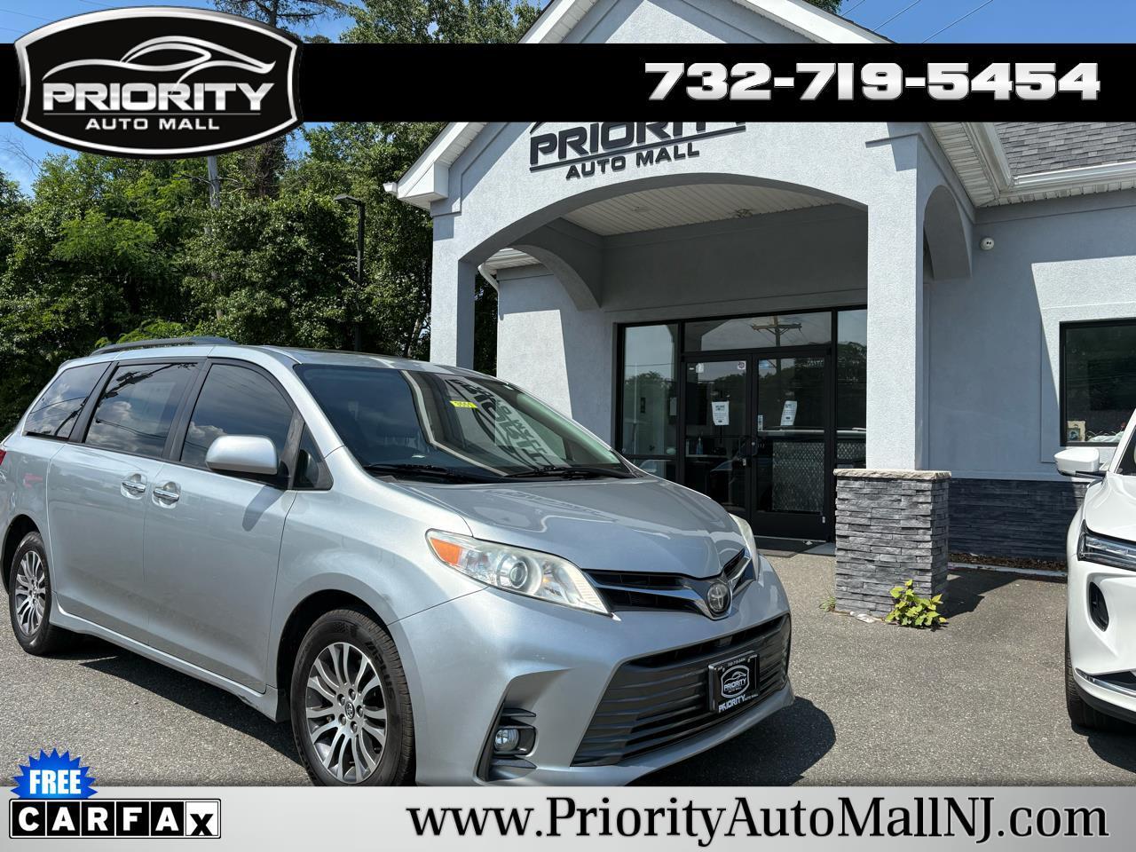 Toyota Sienna  2020