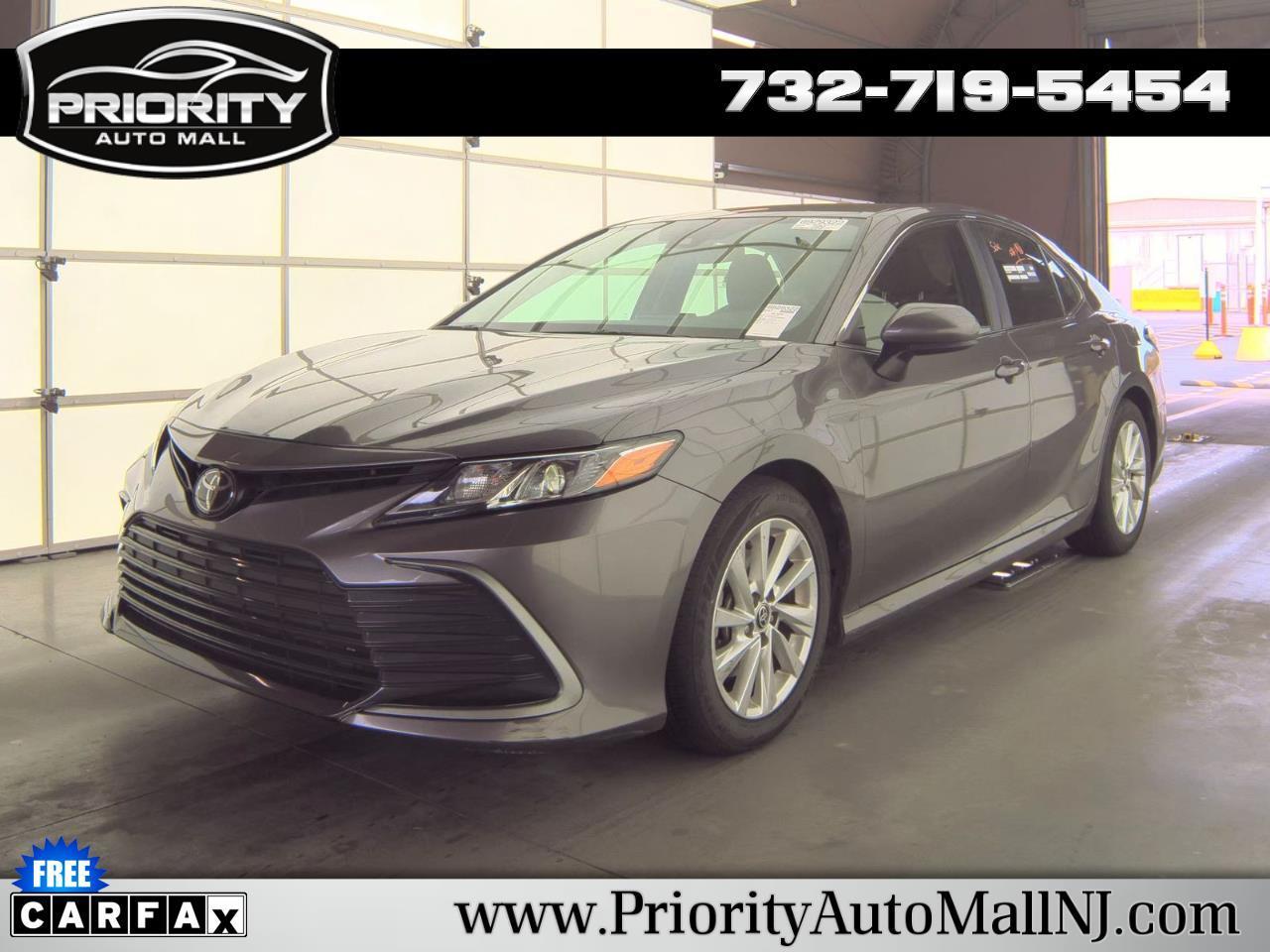 Toyota Camry LE 2025