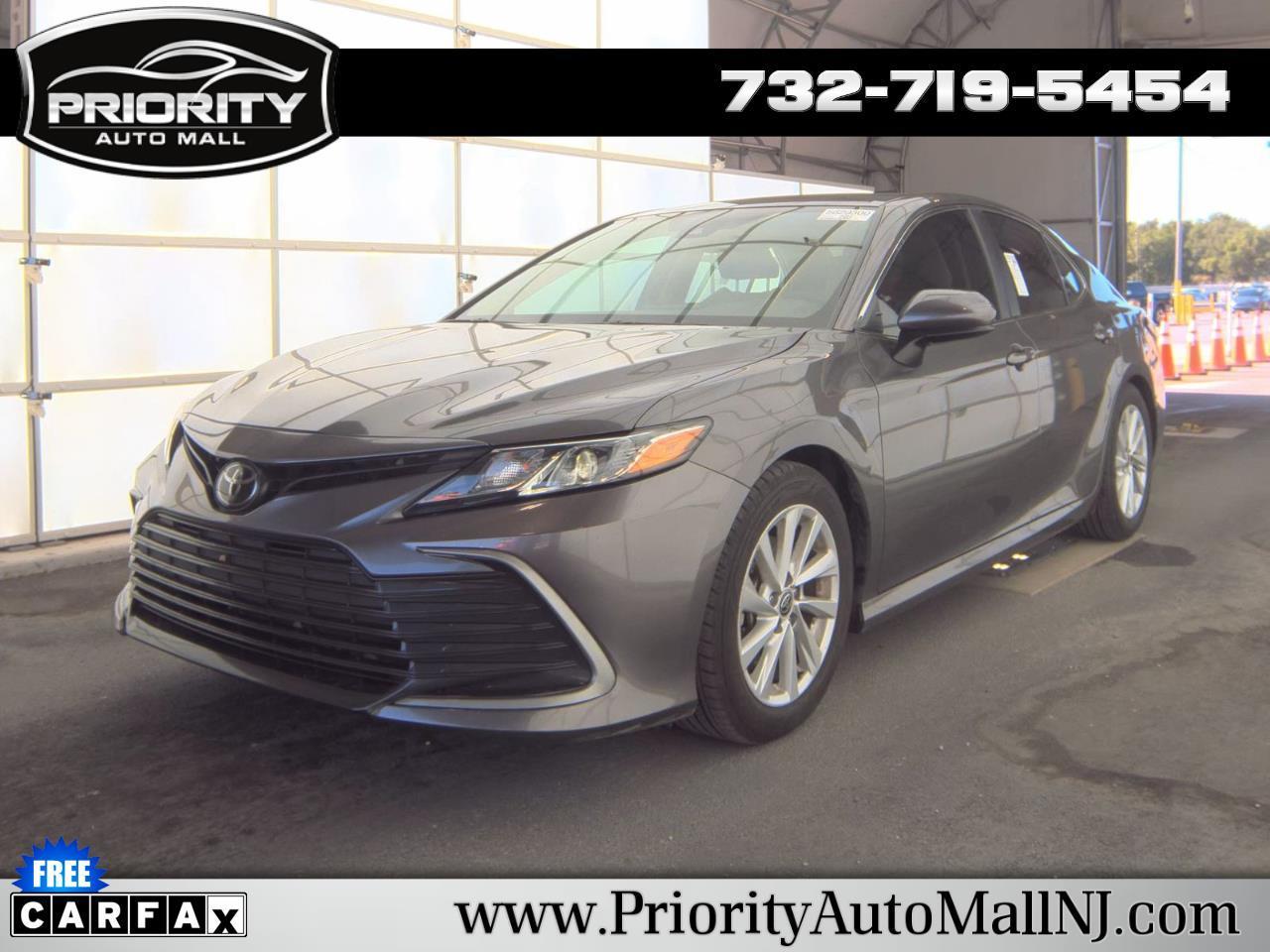 2025 Toyota Camry's photo