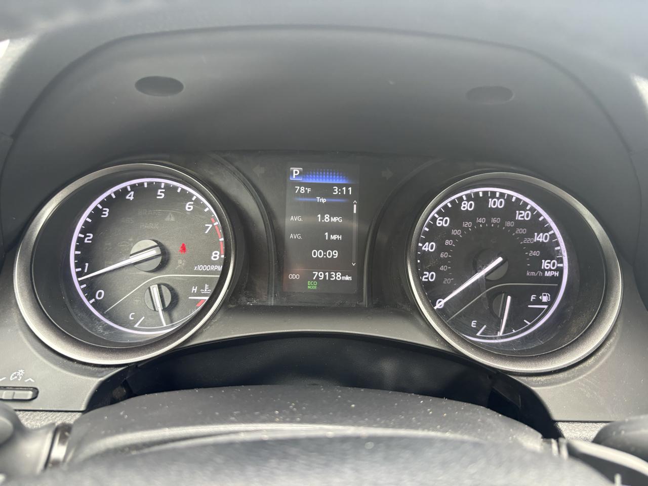 Toyota Camry SE 2023