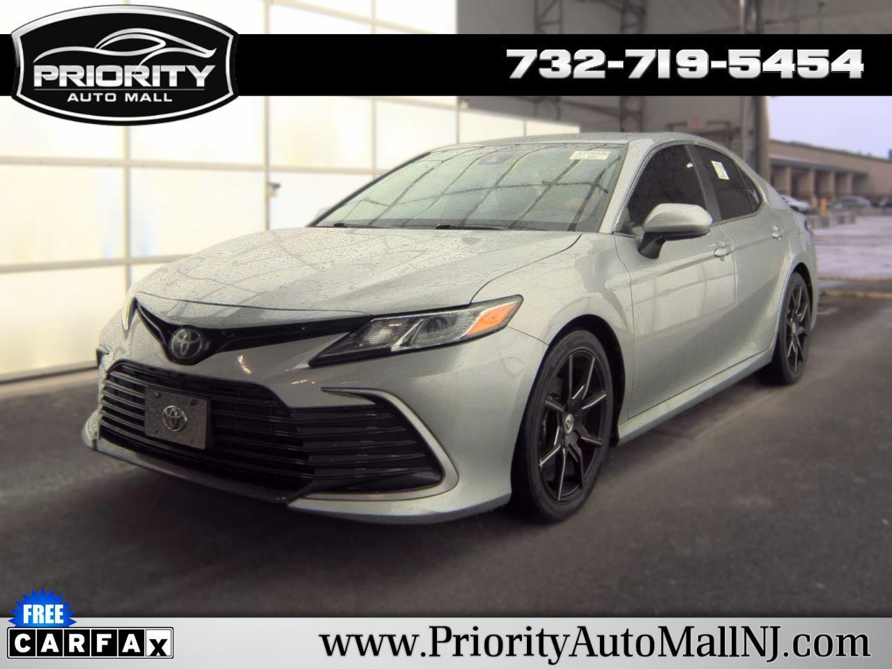 Toyota Camry LE Auto (Natl) 2023