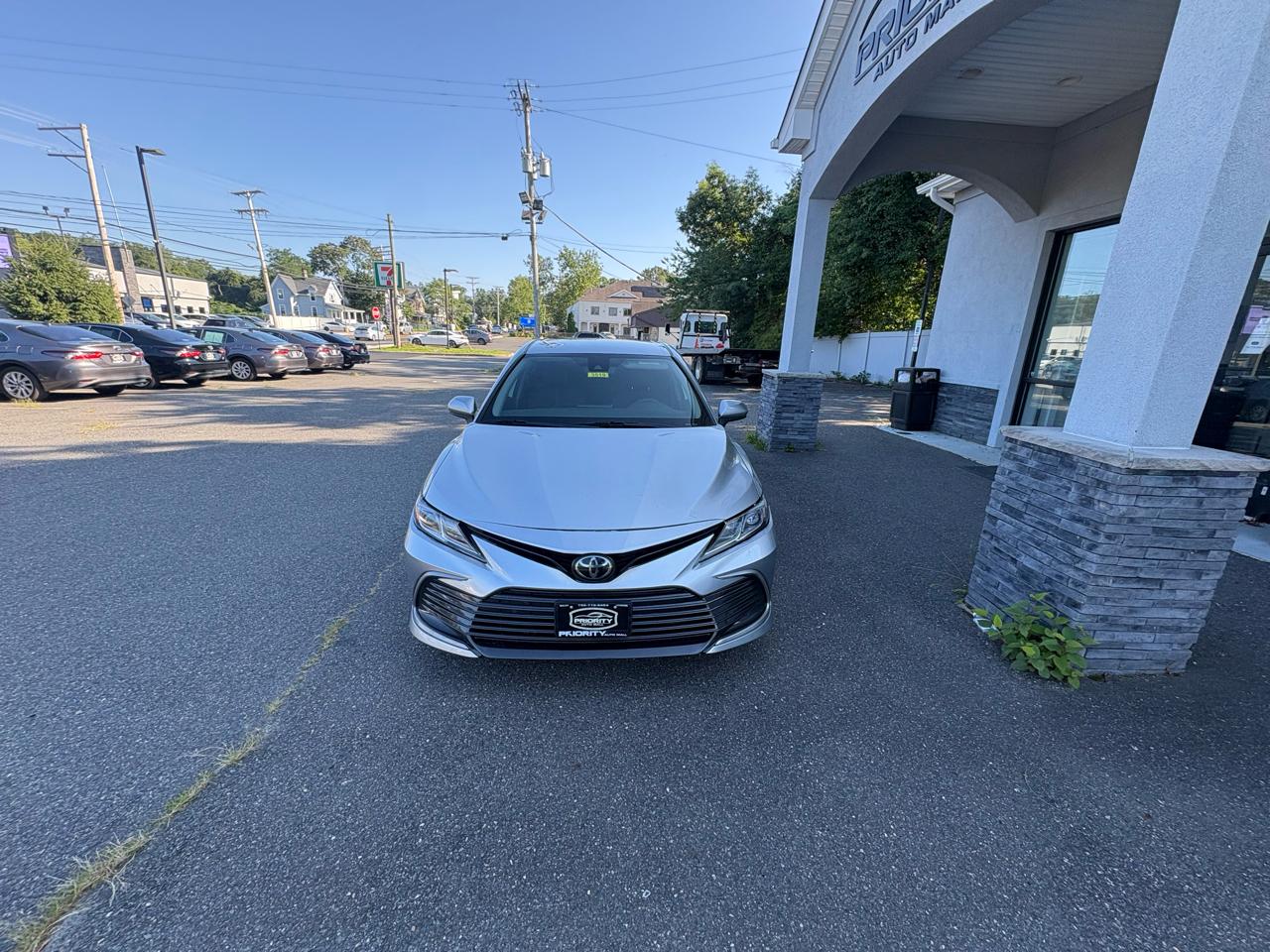 Toyota Camry LE Auto (Natl) 2023