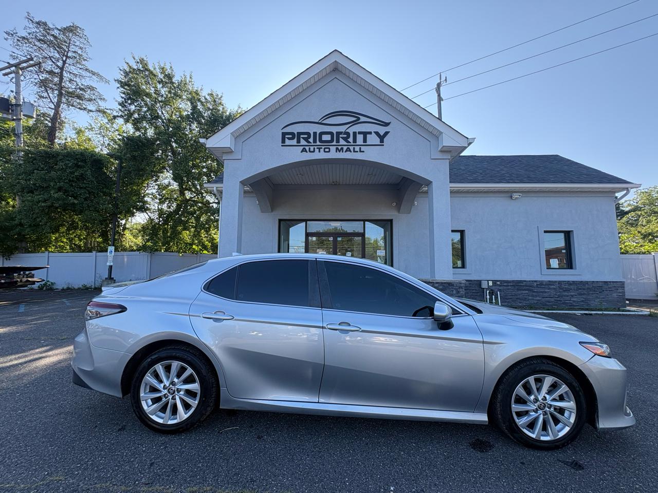 Toyota Camry LE Auto (Natl) 2023