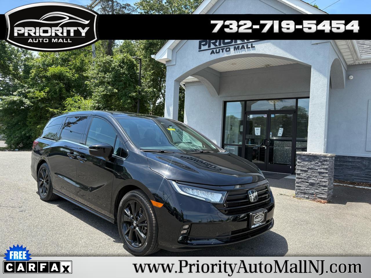 2023 Honda Odyssey SPORT's photo