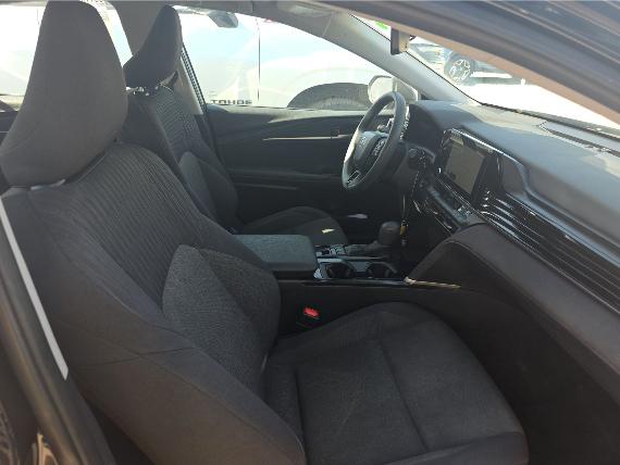 Toyota Camry LE 2025