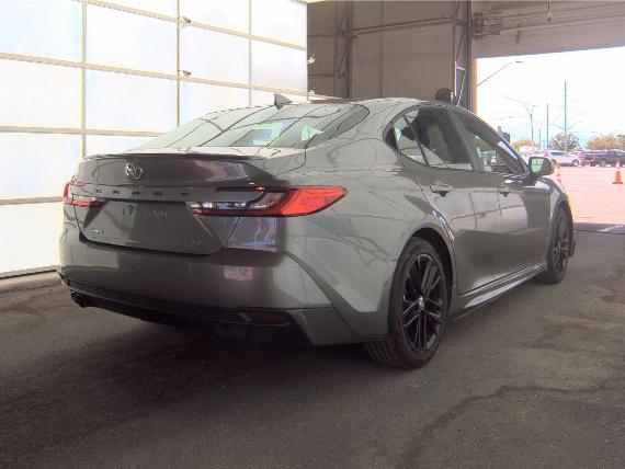 Toyota Camry SE 2025
