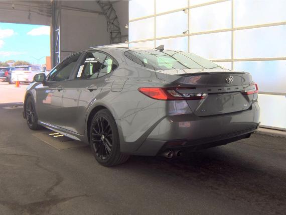 Toyota Camry SE 2025