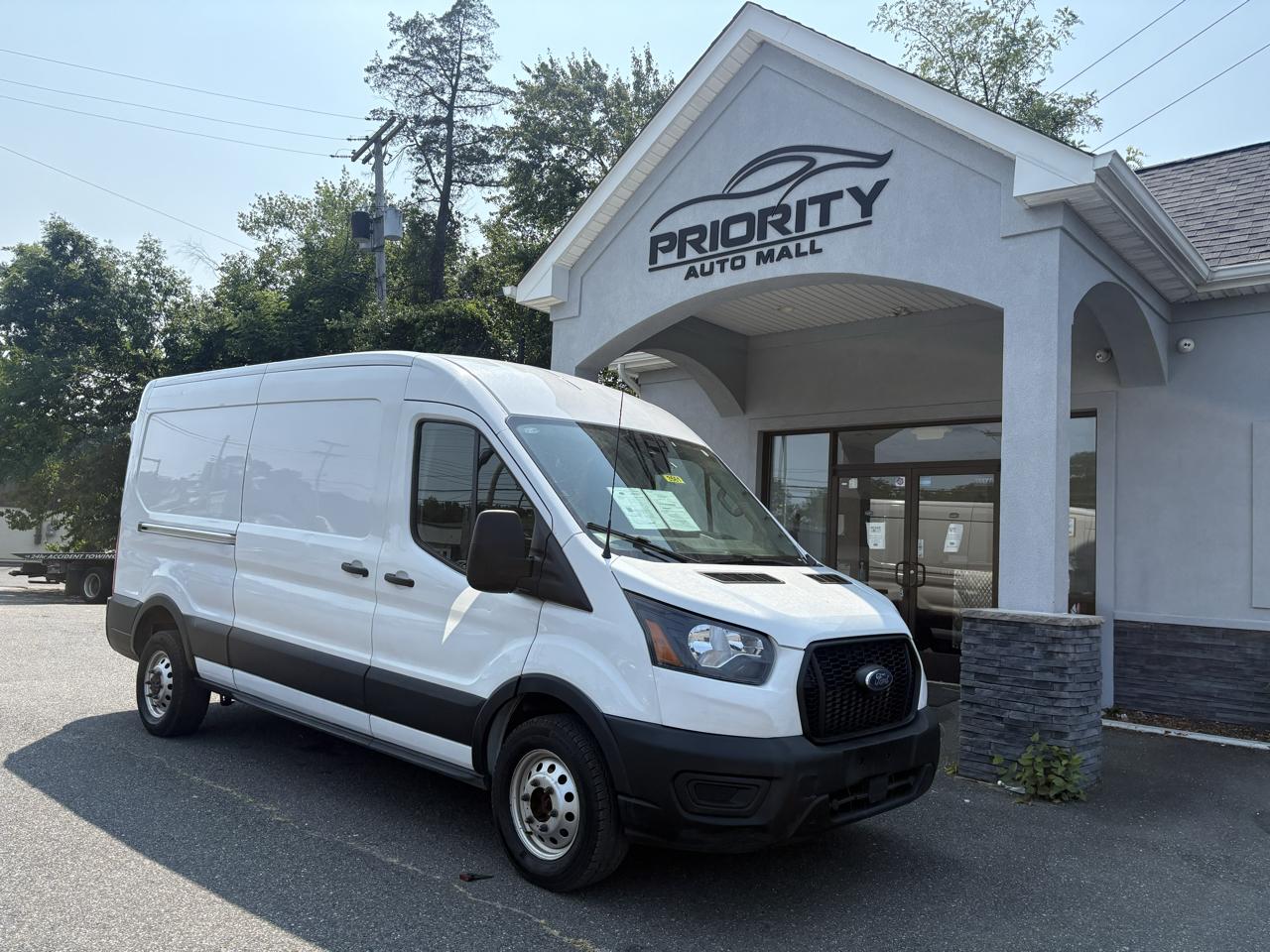 Ford Transit Cargo Van T-250 130" Med Rf 9070 GVWR AWD 2023