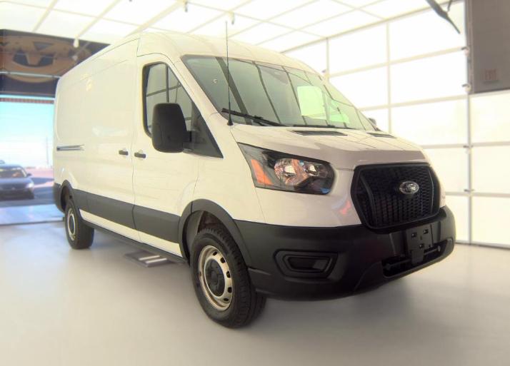 Ford Transit Cargo Van T-250 148" Med Rf 9070 GVWR RWD 2025