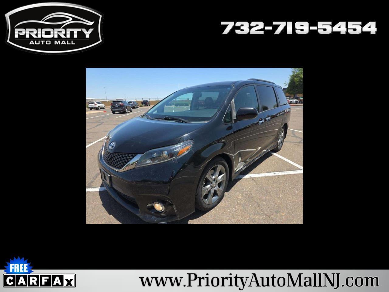 Toyota Sienna  2015