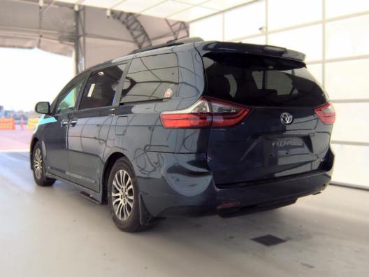 Toyota Sienna  2020