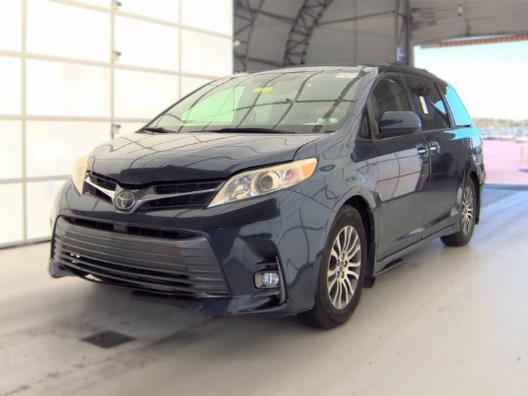 Toyota Sienna  2020