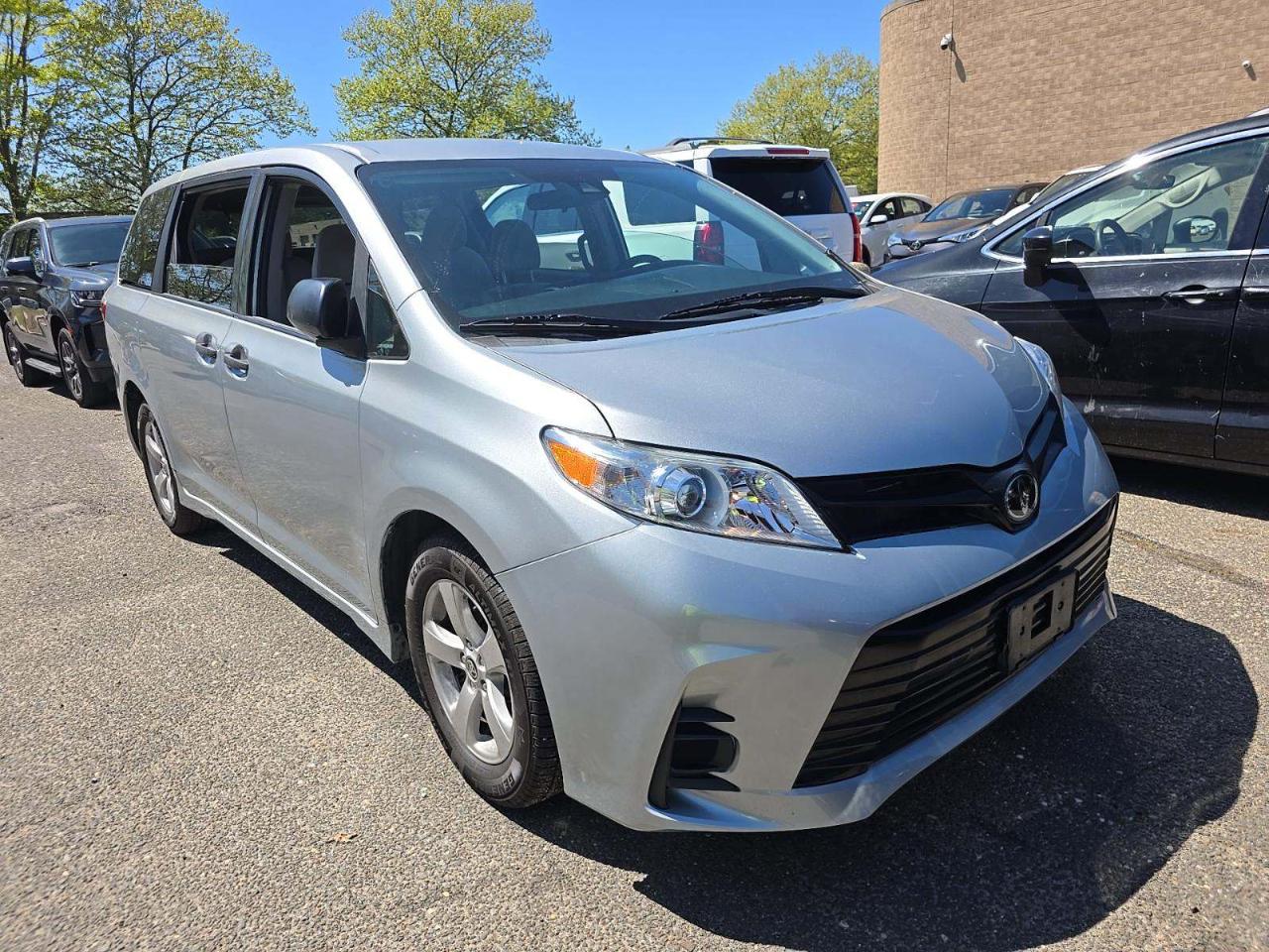 Toyota Sienna L FWD 7-Passenger (Natl) 2020