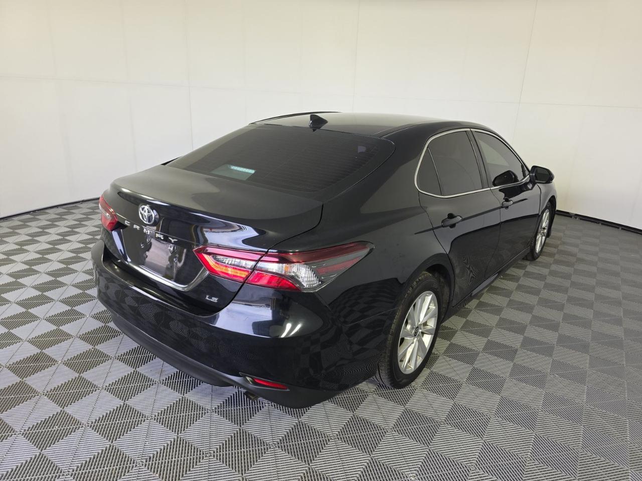 Toyota Camry LE Auto (Natl) 2023