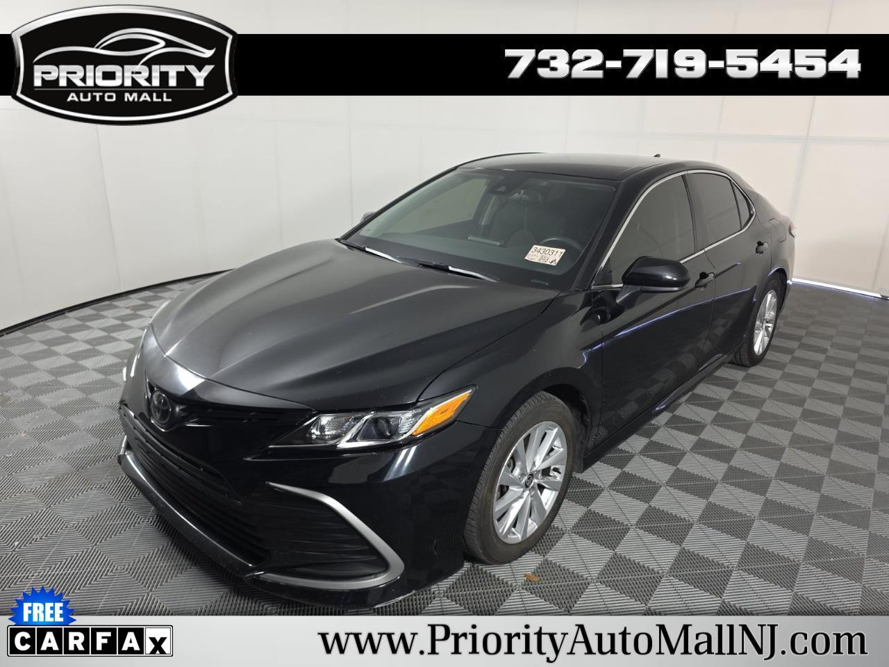 Toyota Camry LE Auto (Natl) 2023