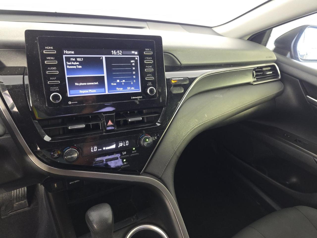 Toyota Camry LE Auto (Natl) 2023