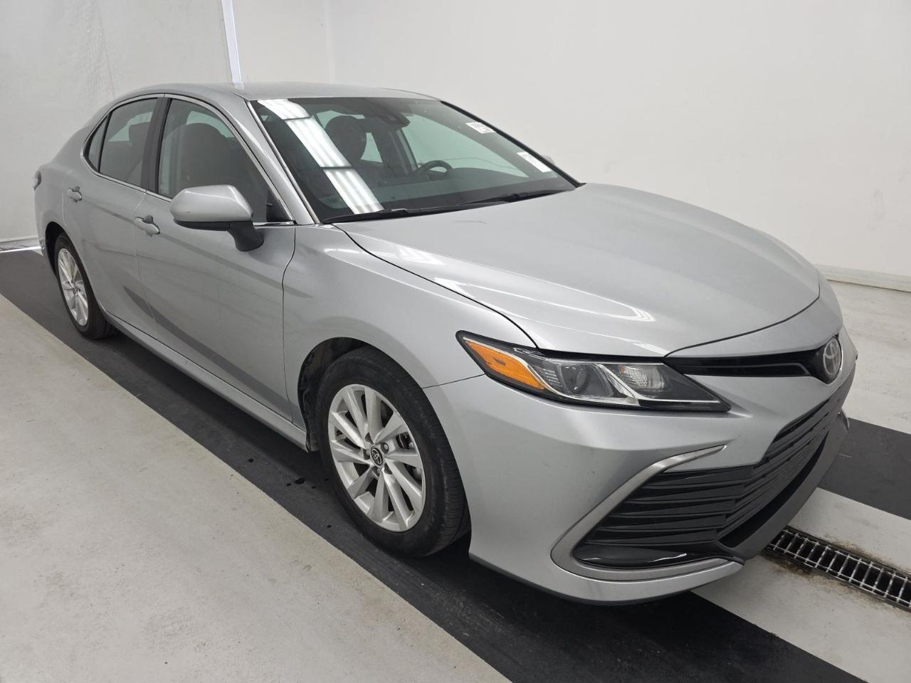 Toyota Camry LE Auto (Natl) 2024