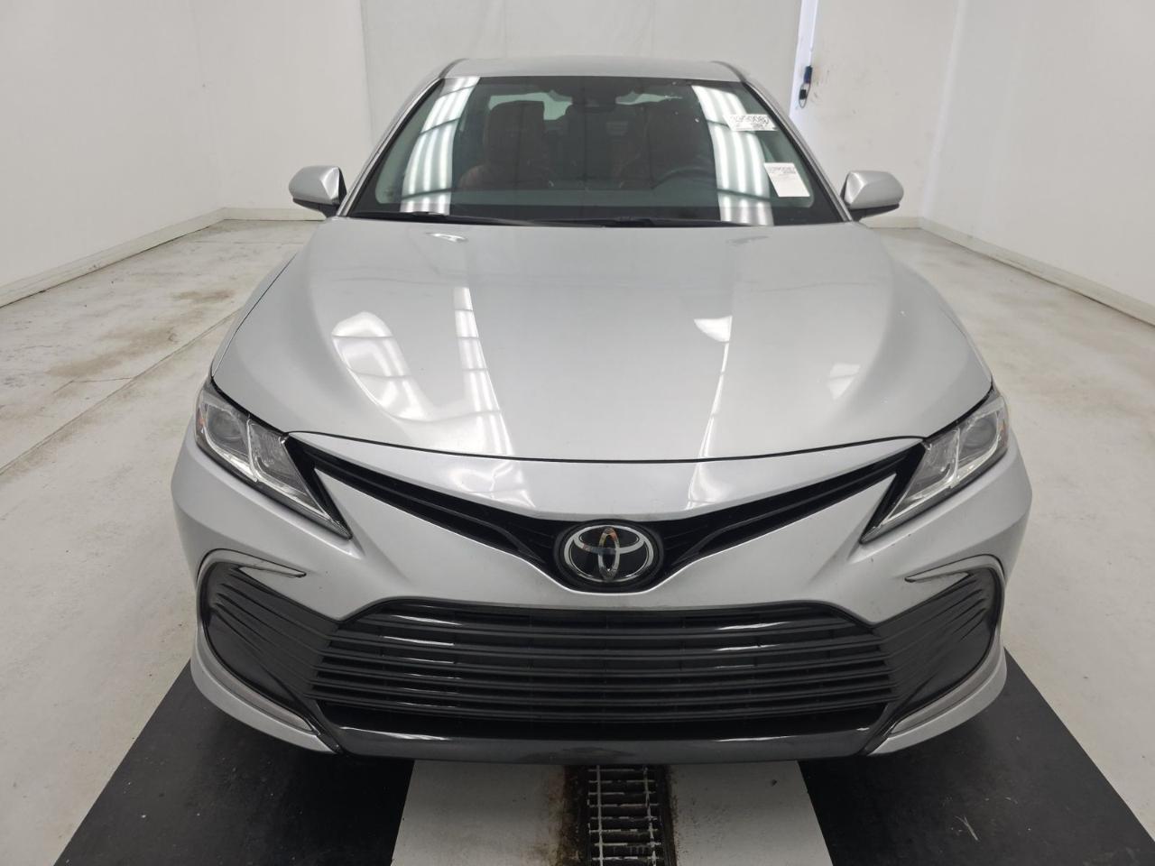 Toyota Camry LE Auto (Natl) 2024