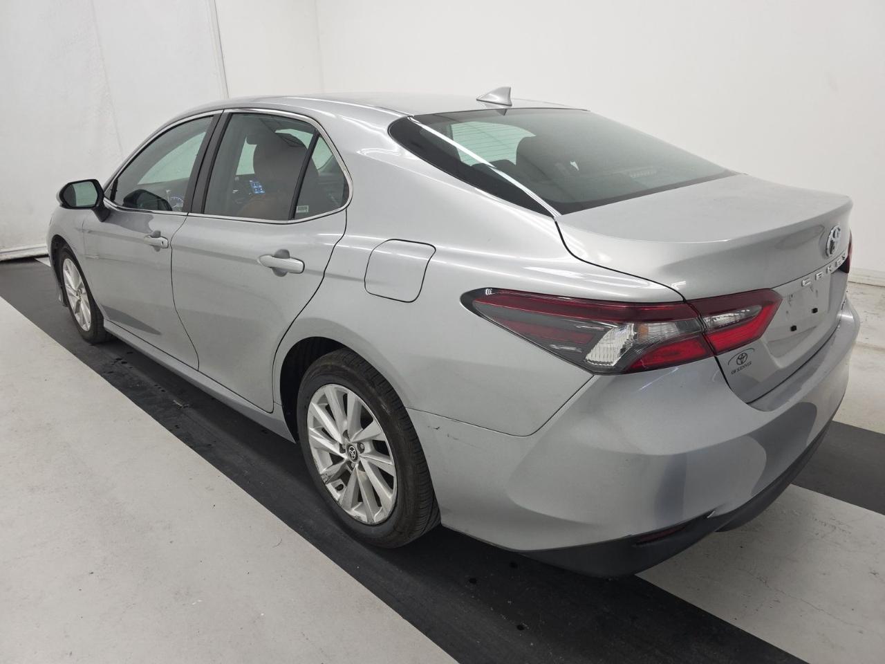Toyota Camry LE Auto (Natl) 2024
