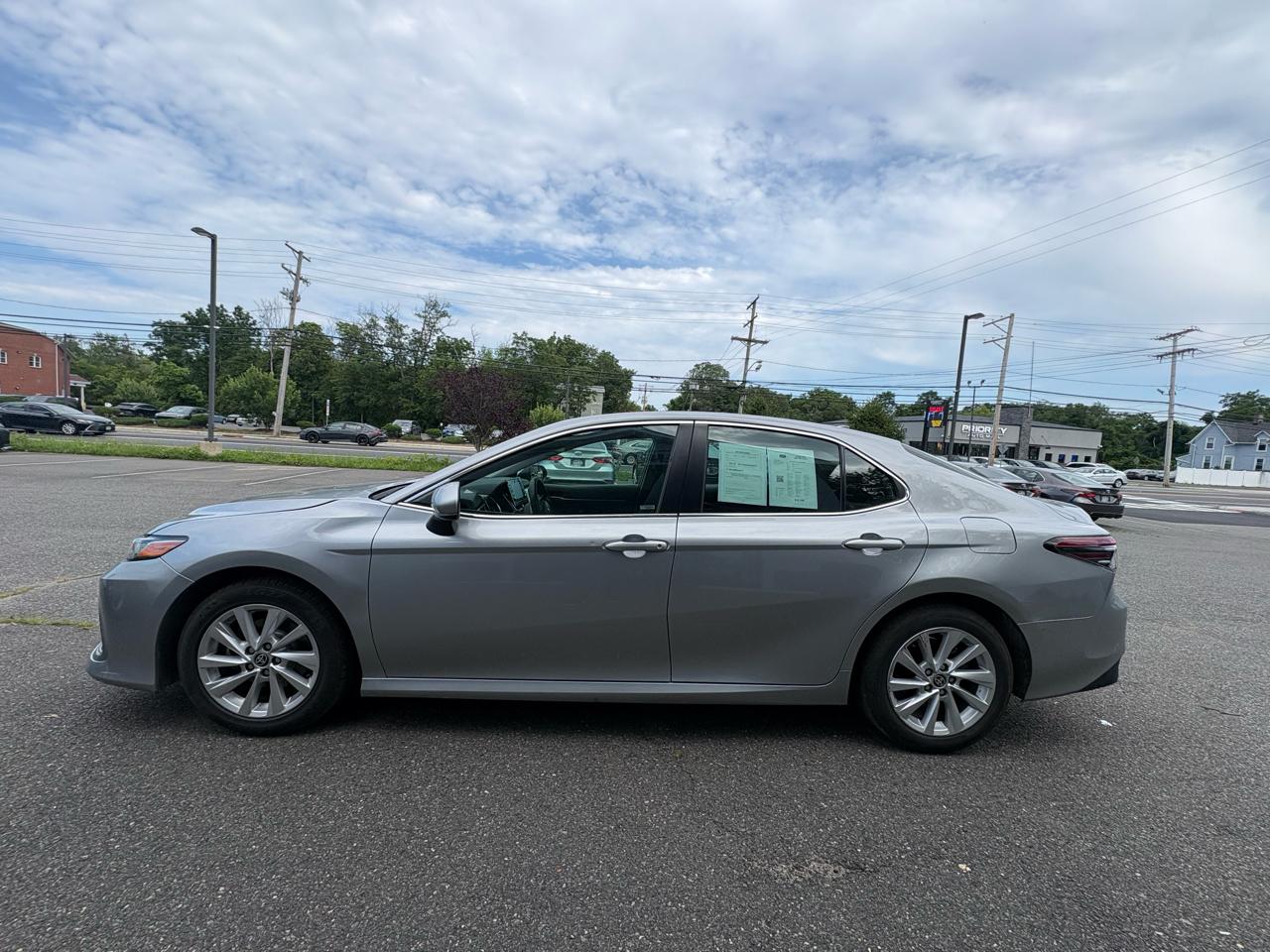 Toyota Camry LE Auto (Natl) 2024