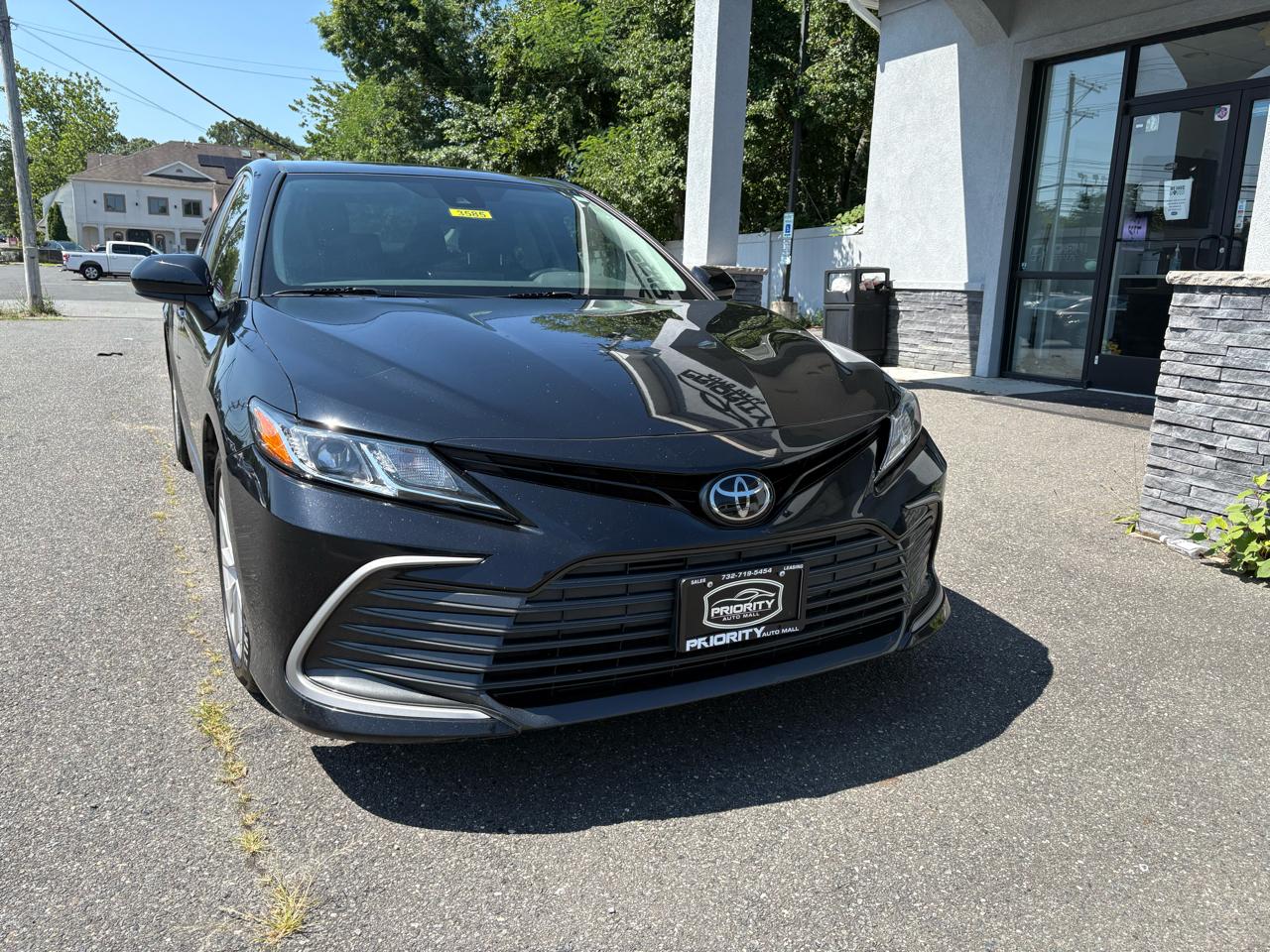 Toyota Camry LE Auto (Natl) 2023
