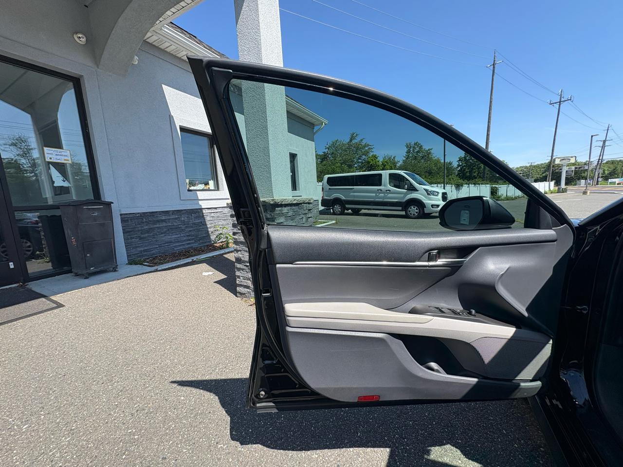 Toyota Camry LE Auto (Natl) 2023