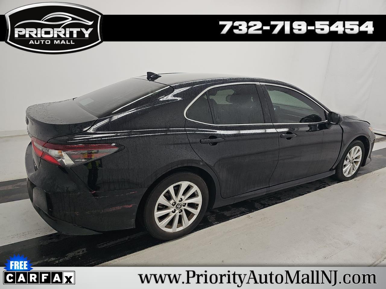 2023 Toyota Camry LE Auto (Natl)