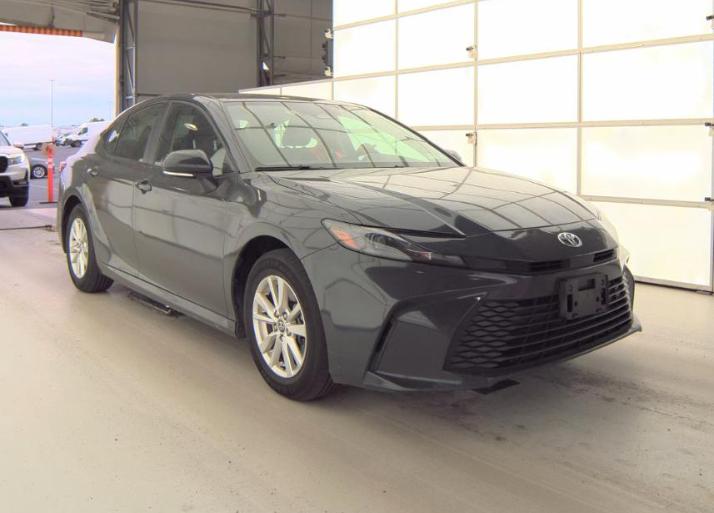 Toyota Camry LE 2025