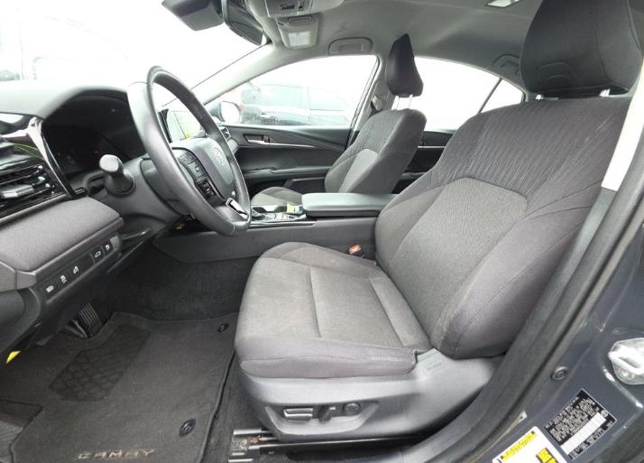 Toyota Camry LE 2025