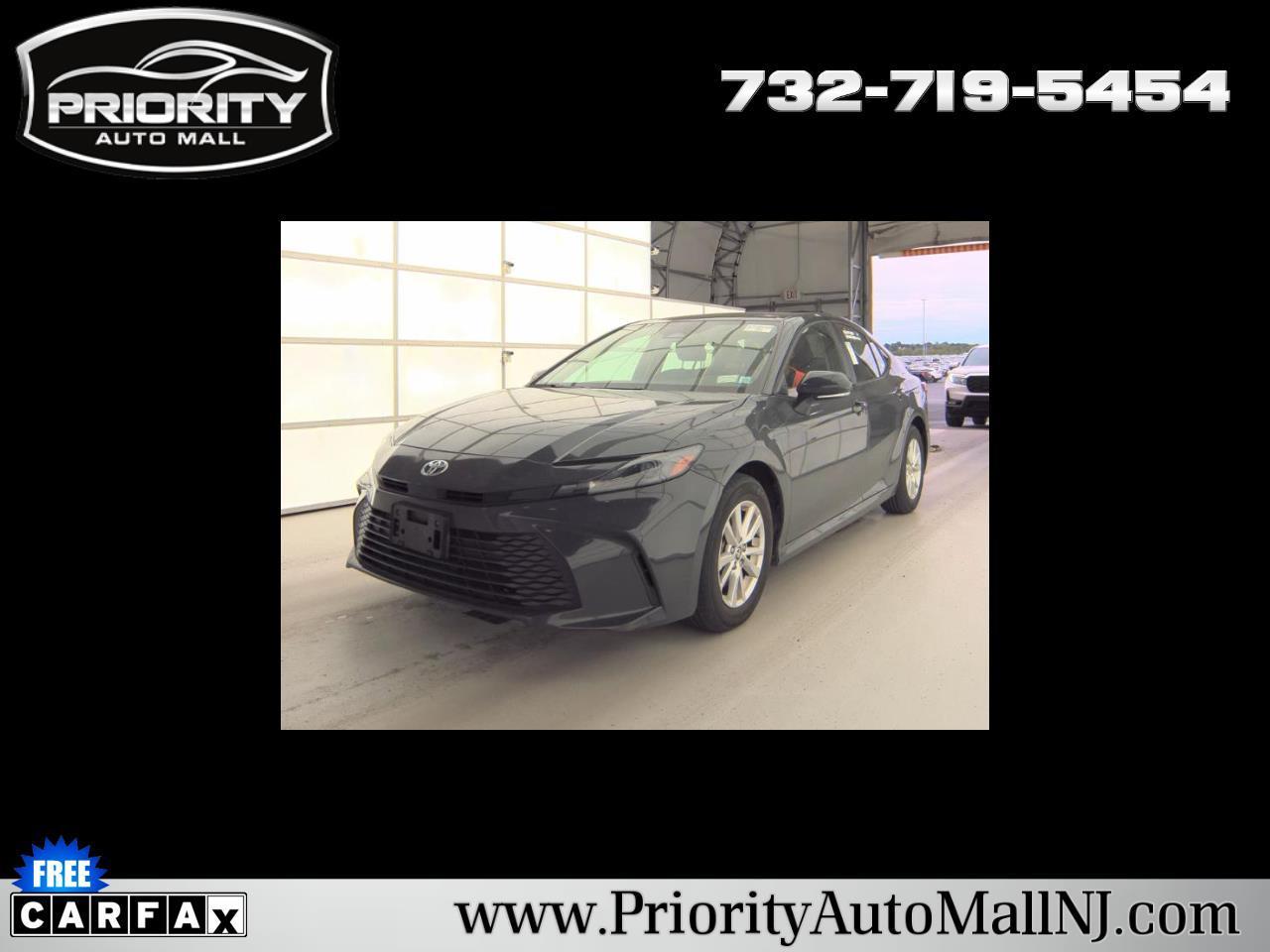 Toyota Camry LE 2025