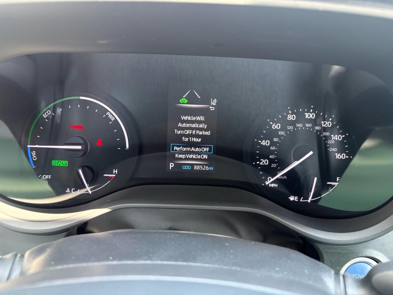 Toyota Sienna LE FWD 8-Passenger (Natl) 2022