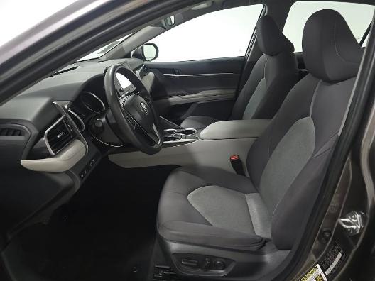 Toyota Camry LE Auto (Natl) 2022