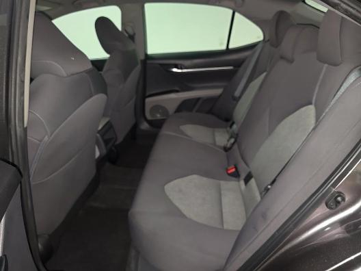 Toyota Camry LE Auto (Natl) 2022