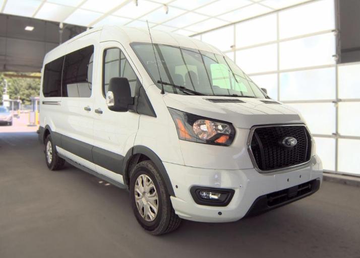 Ford Transit Passenger Wagon T-350 148" Low Roof XLT RWD 2024